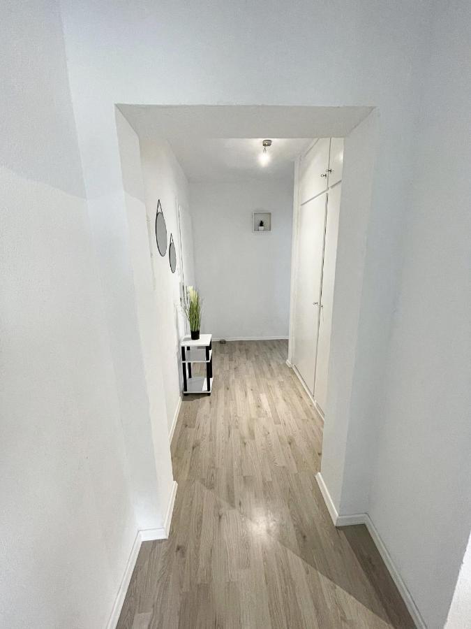 Perfekte 1,5 Wohnung Zentral In Leonberg Gegenueber Einkaufzentrum Εξωτερικό φωτογραφία
