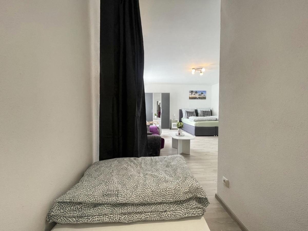 Perfekte 1,5 Wohnung Zentral In Leonberg Gegenueber Einkaufzentrum Εξωτερικό φωτογραφία