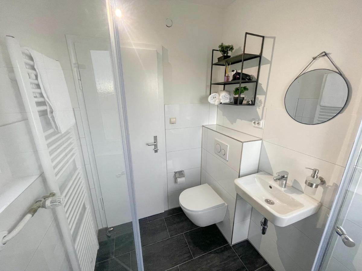 Perfekte 1,5 Wohnung Zentral In Leonberg Gegenueber Einkaufzentrum Εξωτερικό φωτογραφία